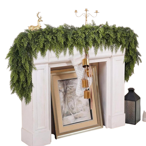 6ft Cedar Ornament